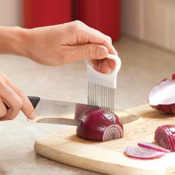 Handy Stainless Steel Vegetable Holder